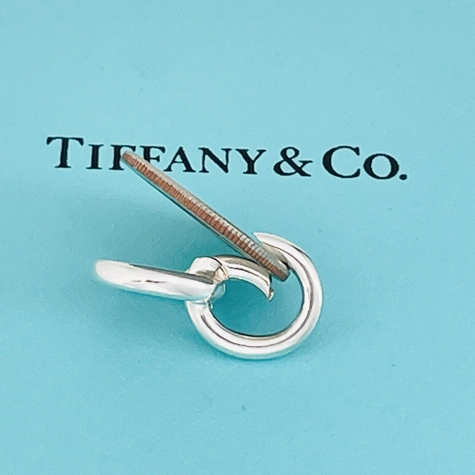 Tiffany Round Clasping Link Bracelet Extender Spring Jump Ring Charm o
